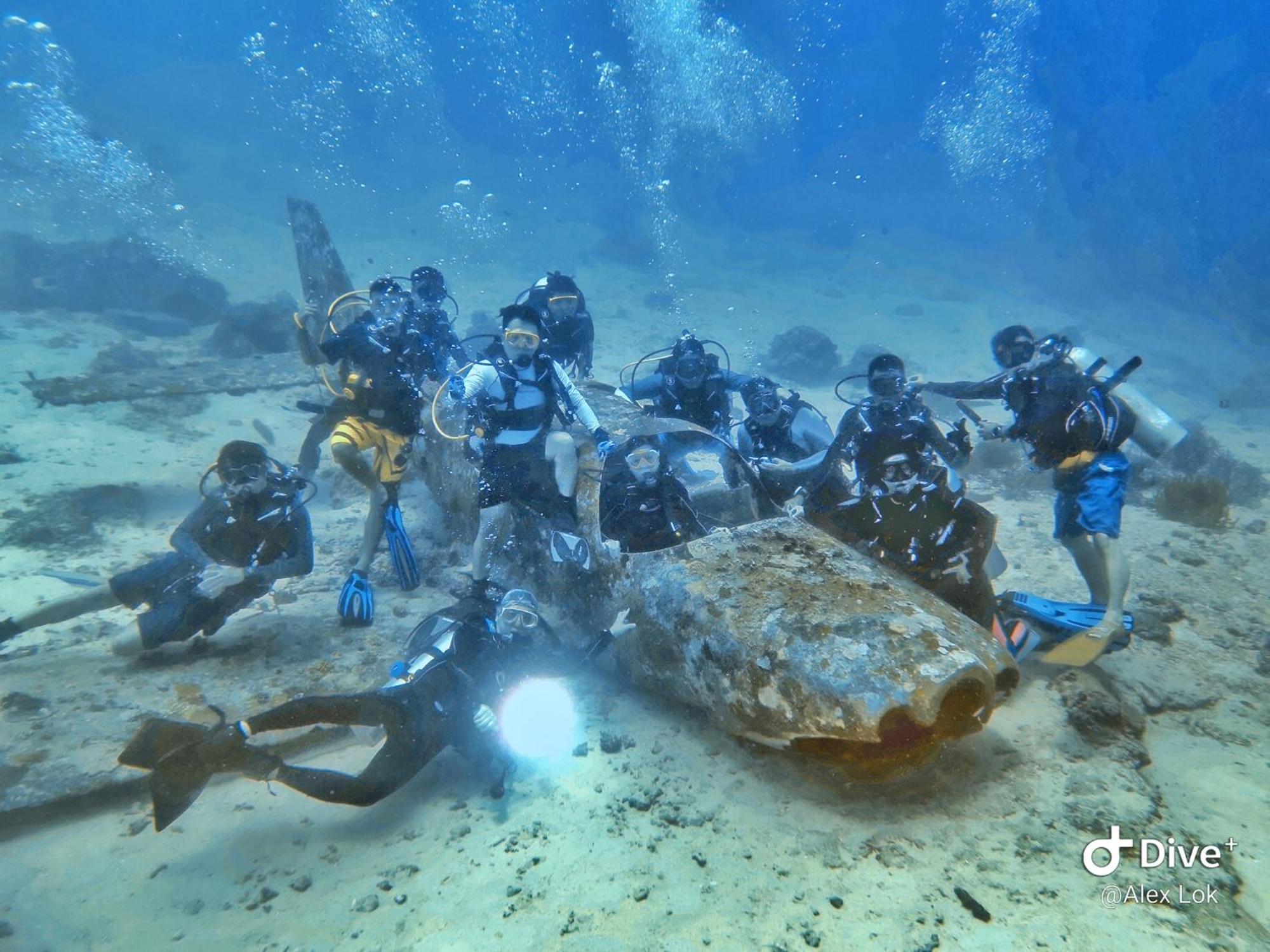 Love'S Beach & Dive Resort モアルボアル エクステリア 写真