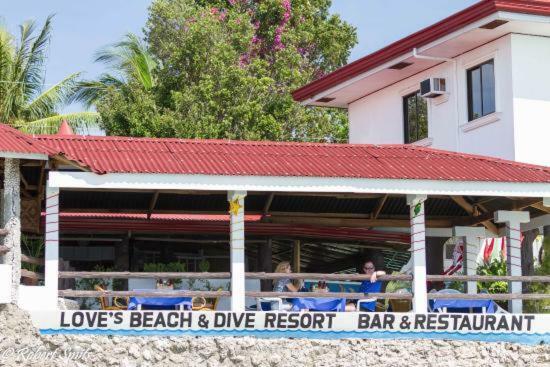 Love'S Beach & Dive Resort モアルボアル エクステリア 写真